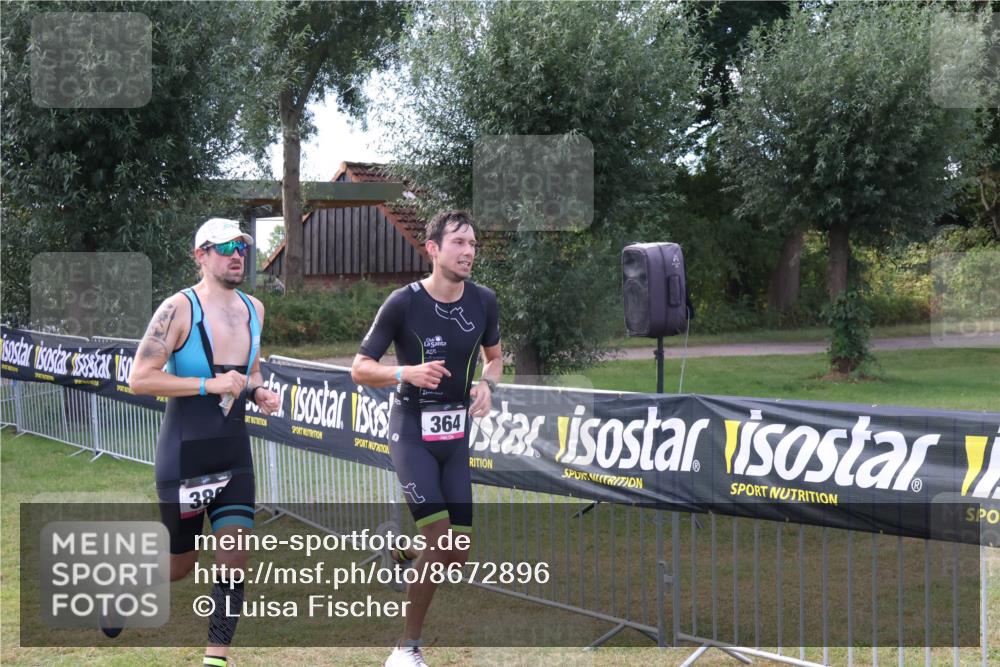 31.08.2025 - Elbe Triathlon Hamburg Luisa Fischer http://msf.ph/oto/8672896 31.08.2025 10:05:12 Laufen 364, 38 meine-sportfotos.de
