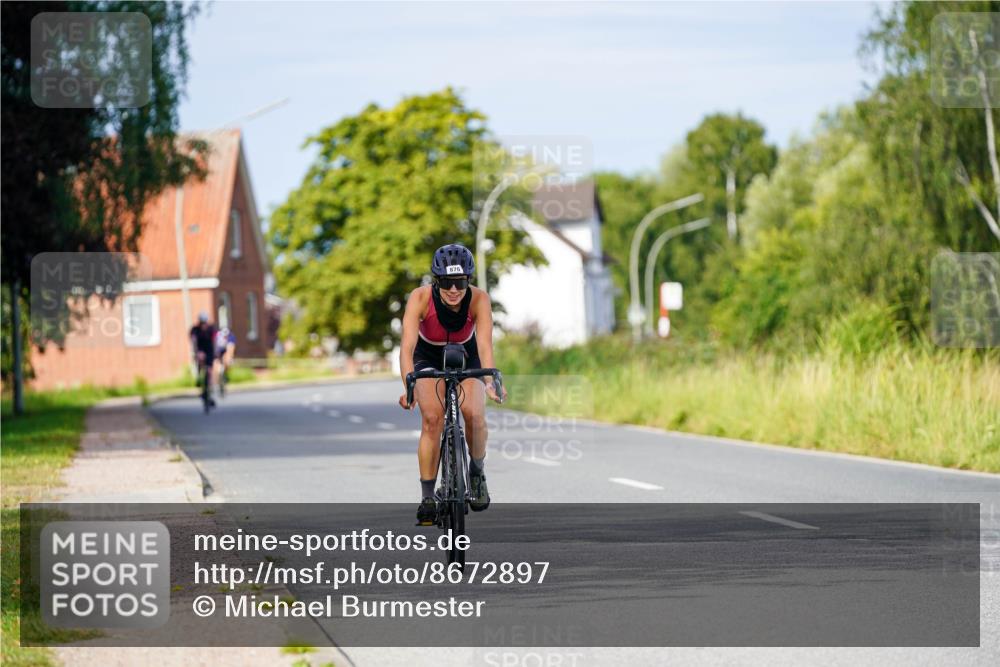31.08.2025 - Elbe Triathlon Hamburg Michael Burmester http://msf.ph/oto/8672897 31.08.2025 10:09:12 Radfahren 876 meine-sportfotos.de