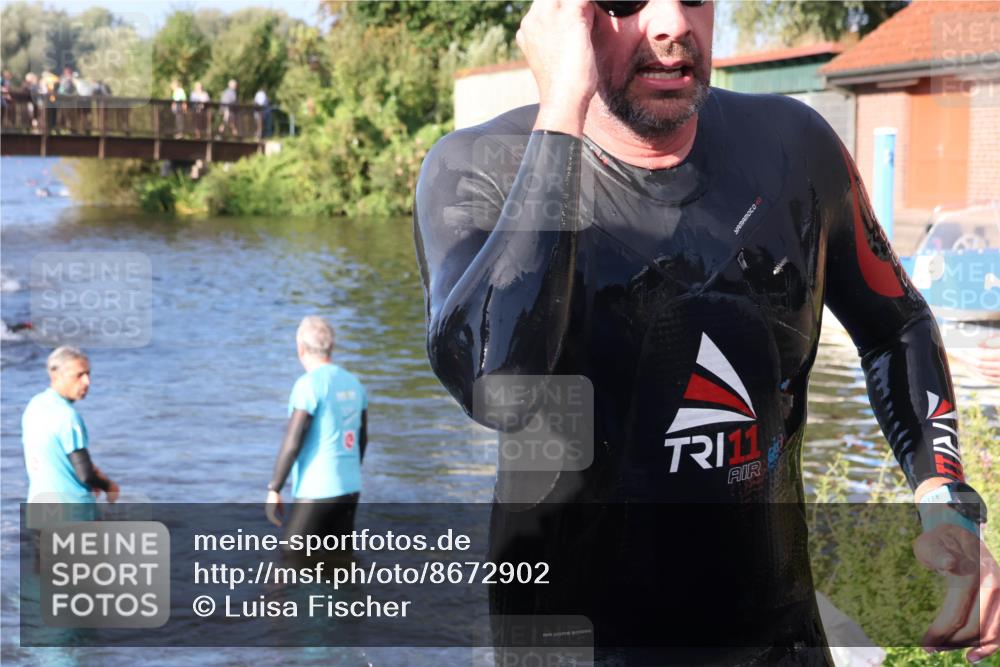 31.08.2025 - Elbe Triathlon Hamburg Luisa Fischer http://msf.ph/oto/8672902 31.08.2025 08:39:45 Schwimmen 312 meine-sportfotos.de