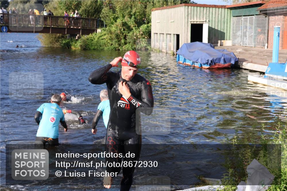 31.08.2025 - Elbe Triathlon Hamburg Luisa Fischer http://msf.ph/oto/8672930 31.08.2025 08:39:58 Schwimmen 244, 354 meine-sportfotos.de