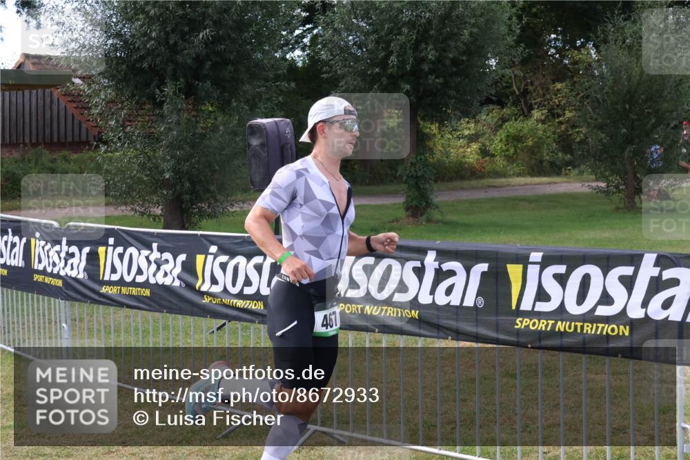 31.08.2025 - Elbe Triathlon Hamburg Luisa Fischer http://msf.ph/oto/8672933 31.08.2025 10:05:52 Laufen 461 meine-sportfotos.de