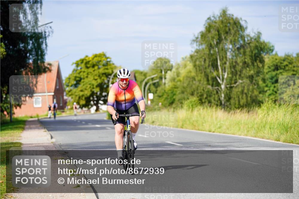 31.08.2025 - Elbe Triathlon Hamburg Michael Burmester http://msf.ph/oto/8672939 31.08.2025 10:09:32 Radfahren 503 meine-sportfotos.de