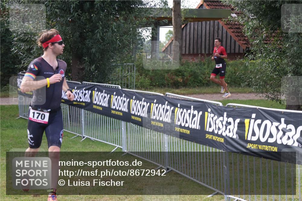 31.08.2025 - Elbe Triathlon Hamburg Luisa Fischer http://msf.ph/oto/8672942 31.08.2025 10:06:04 Laufen 191, 170 meine-sportfotos.de