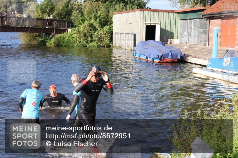 31.08.2025 - Elbe Triathlon Hamburg Luisa Fischer http://msf.ph/oto/8672951 31.08.2025 08:40:04 Schwimmen 244, 333 meine-sportfotos.de