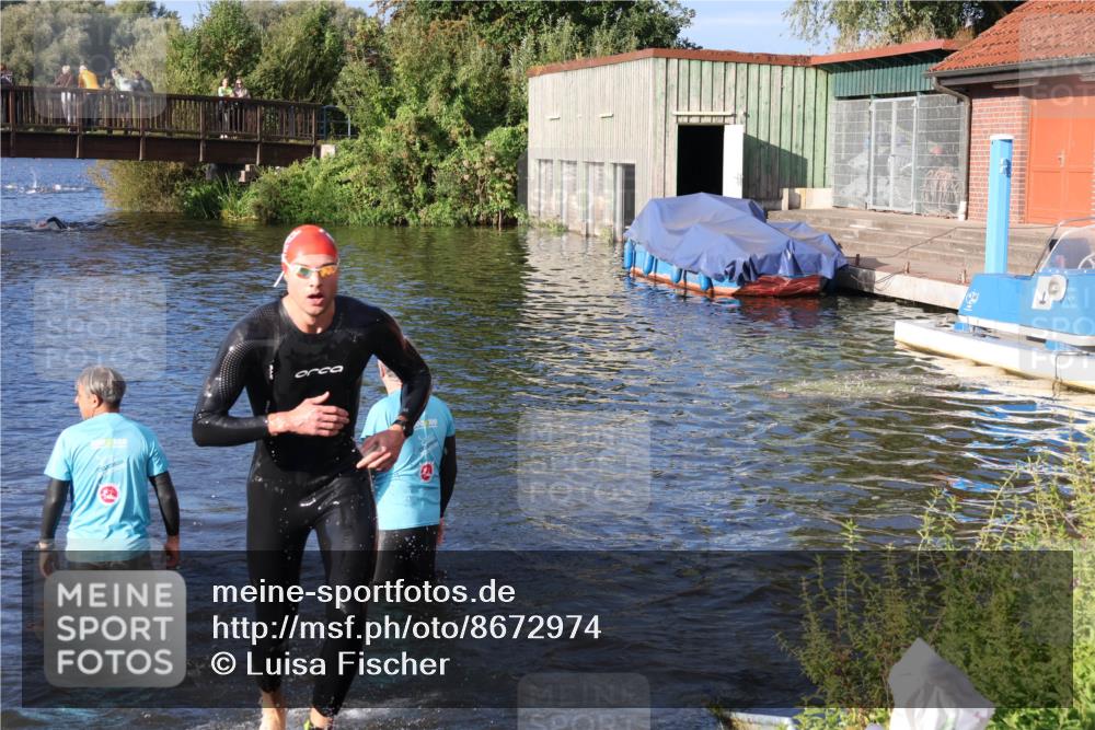 31.08.2025 - Elbe Triathlon Hamburg Luisa Fischer http://msf.ph/oto/8672974 31.08.2025 08:40:09 Schwimmen 244, 333 meine-sportfotos.de
