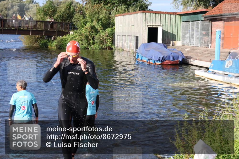 31.08.2025 - Elbe Triathlon Hamburg Luisa Fischer http://msf.ph/oto/8672975 31.08.2025 08:40:09 Schwimmen 244, 333 meine-sportfotos.de