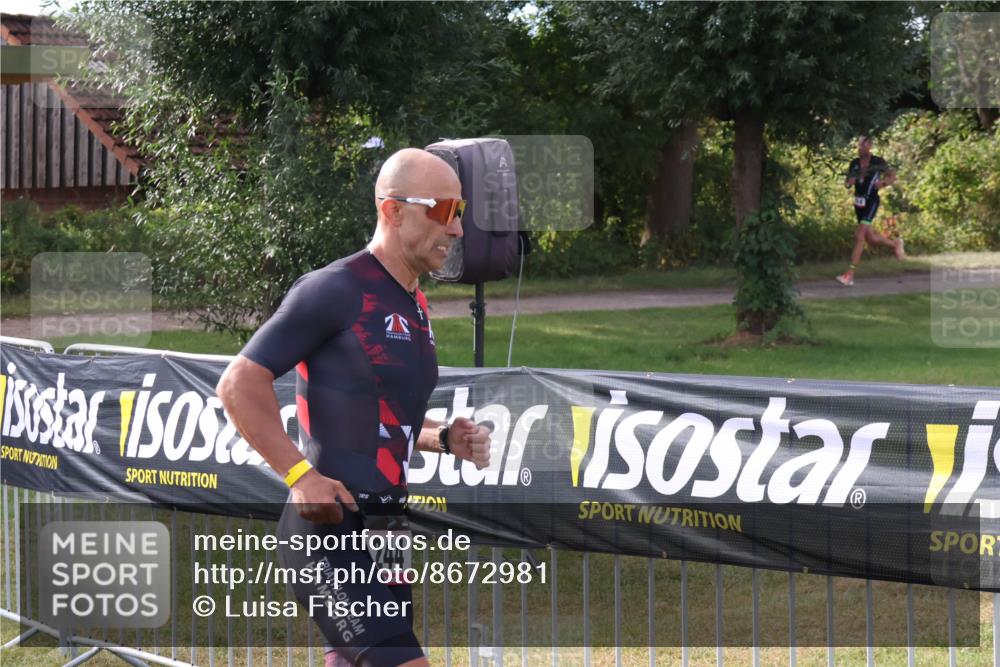 31.08.2025 - Elbe Triathlon Hamburg Luisa Fischer http://msf.ph/oto/8672981 31.08.2025 10:06:46 Laufen 244 meine-sportfotos.de