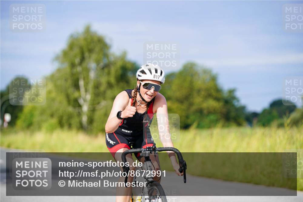 31.08.2025 - Elbe Triathlon Hamburg Michael Burmester http://msf.ph/oto/8672991 31.08.2025 10:09:51 Radfahren 662, 817 meine-sportfotos.de