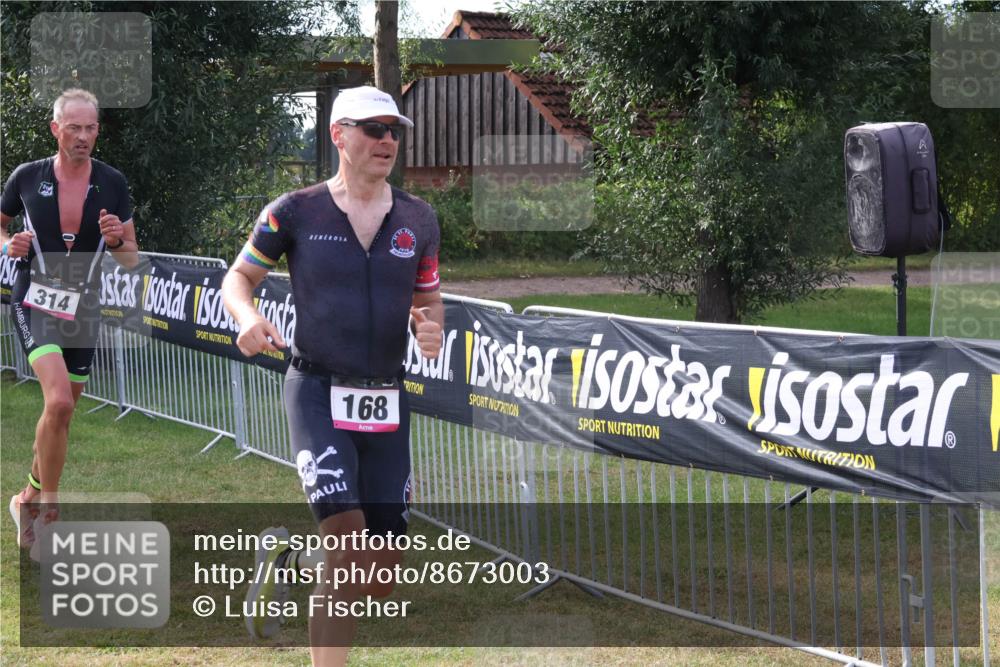 31.08.2025 - Elbe Triathlon Hamburg Luisa Fischer http://msf.ph/oto/8673003 31.08.2025 10:06:54 Laufen 314, 168 meine-sportfotos.de