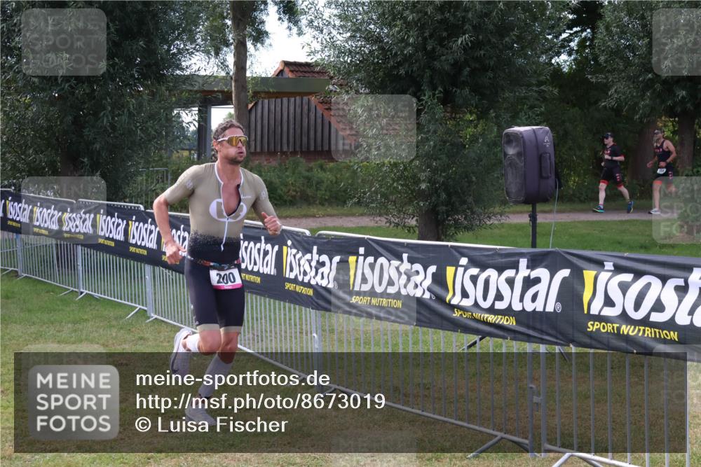 31.08.2025 - Elbe Triathlon Hamburg Luisa Fischer http://msf.ph/oto/8673019 31.08.2025 10:07:19 Laufen 200 meine-sportfotos.de
