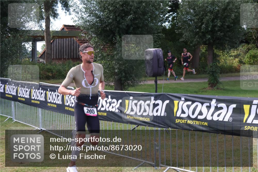 31.08.2025 - Elbe Triathlon Hamburg Luisa Fischer http://msf.ph/oto/8673020 31.08.2025 10:07:19 Laufen 200 meine-sportfotos.de