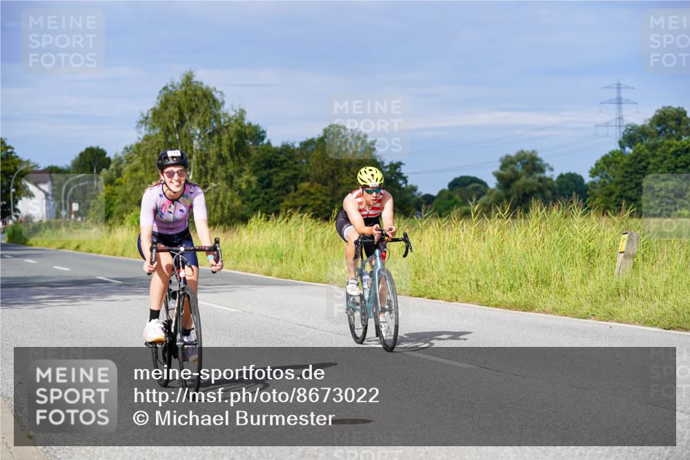 31.08.2025 - Elbe Triathlon Hamburg Michael Burmester http://msf.ph/oto/8673022 31.08.2025 10:10:04 Radfahren 625, 799 meine-sportfotos.de