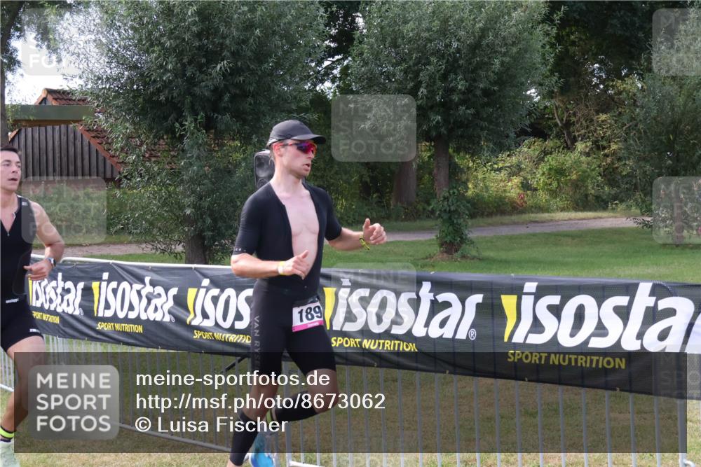 31.08.2025 - Elbe Triathlon Hamburg Luisa Fischer http://msf.ph/oto/8673062 31.08.2025 10:08:09 Laufen 189 meine-sportfotos.de