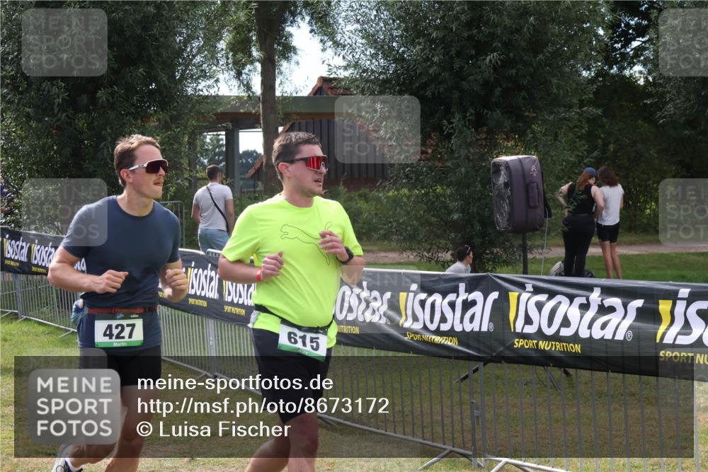 31.08.2025 - Elbe Triathlon Hamburg Luisa Fischer http://msf.ph/oto/8673172 31.08.2025 11:01:08 Laufen 427, 615 meine-sportfotos.de