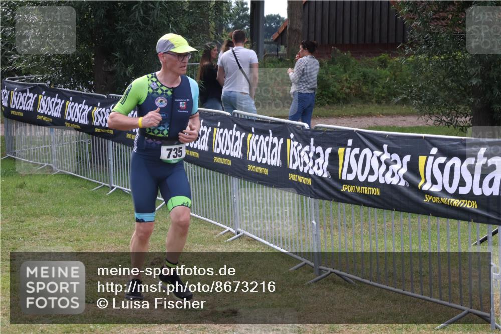 31.08.2025 - Elbe Triathlon Hamburg Luisa Fischer http://msf.ph/oto/8673216 31.08.2025 11:01:35 Laufen 735 meine-sportfotos.de