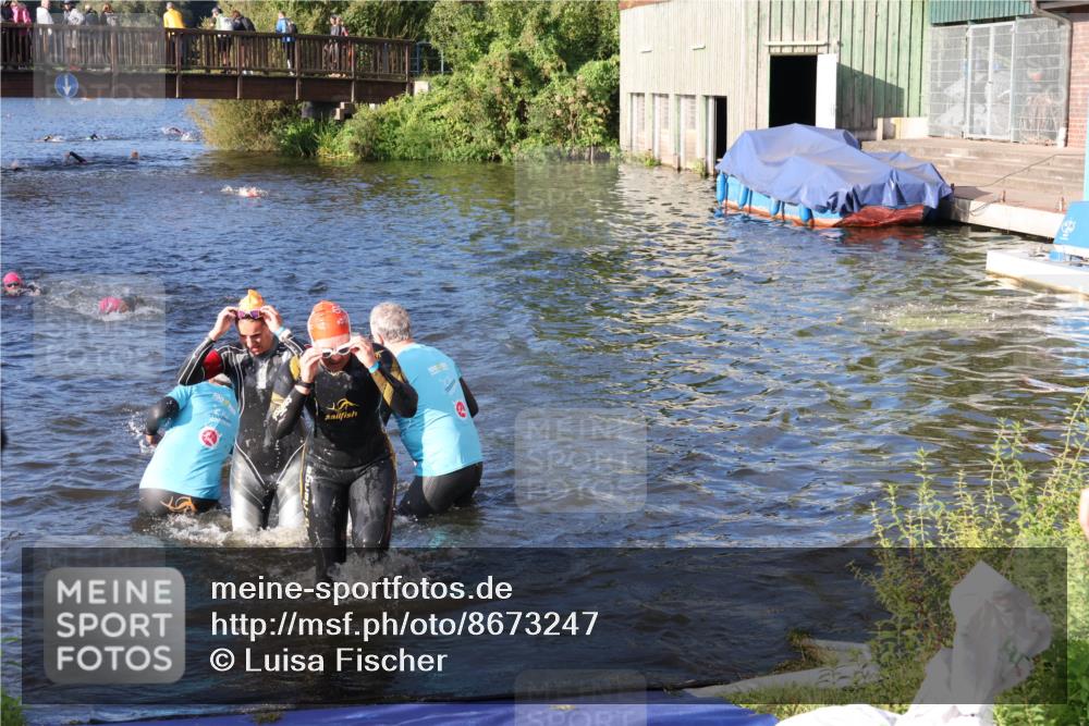 31.08.2025 - Elbe Triathlon Hamburg Luisa Fischer http://msf.ph/oto/8673247 31.08.2025 08:42:31 Schwimmen 252, 272, 276, 367 meine-sportfotos.de
