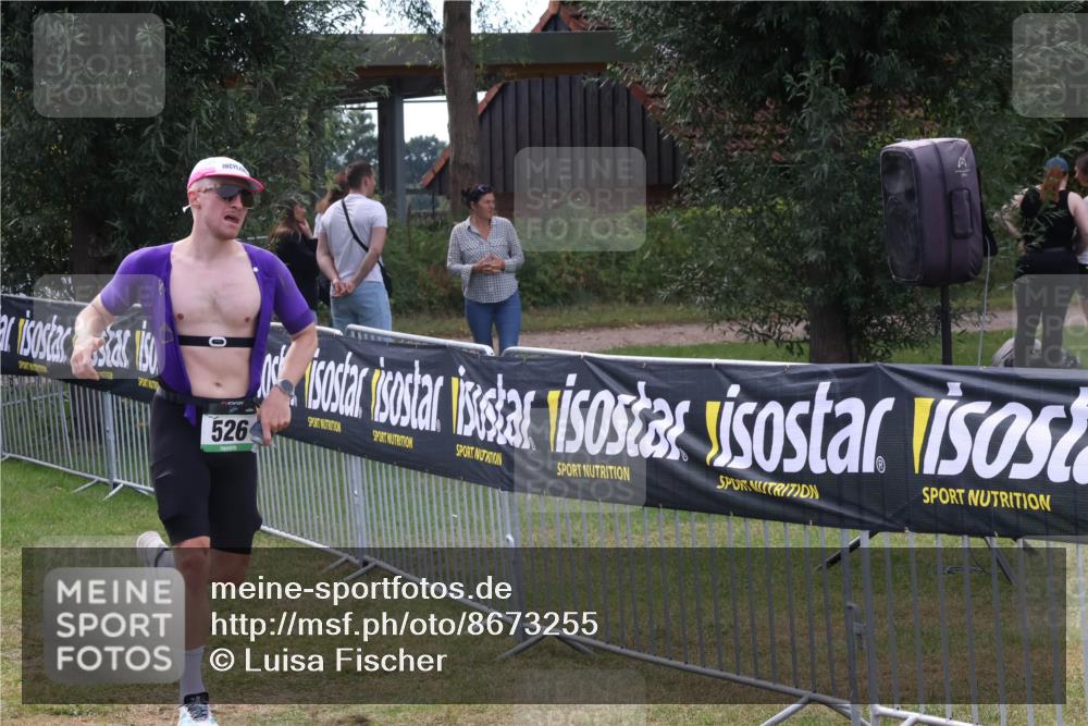 31.08.2025 - Elbe Triathlon Hamburg Luisa Fischer http://msf.ph/oto/8673255 31.08.2025 11:01:52 Laufen 526 meine-sportfotos.de