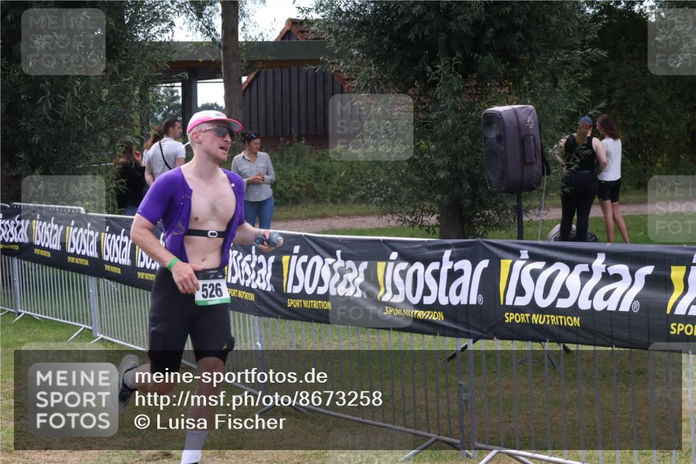 31.08.2025 - Elbe Triathlon Hamburg Luisa Fischer http://msf.ph/oto/8673258 31.08.2025 11:01:52 Laufen 526 meine-sportfotos.de