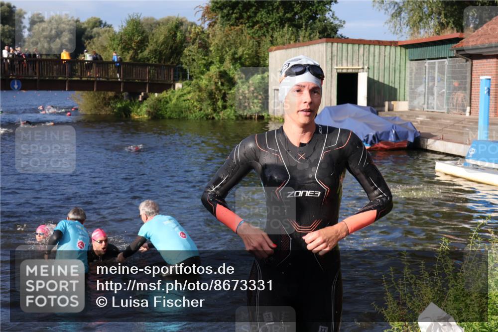 31.08.2025 - Elbe Triathlon Hamburg Luisa Fischer http://msf.ph/oto/8673331 31.08.2025 08:42:41 Schwimmen 270, 272, 369 meine-sportfotos.de