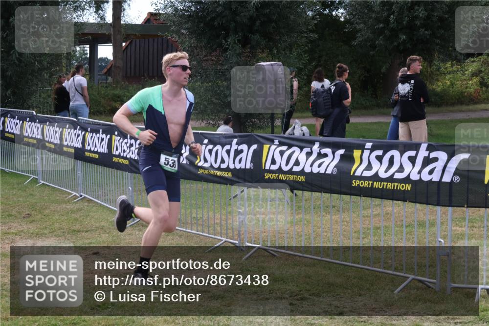 31.08.2025 - Elbe Triathlon Hamburg Luisa Fischer http://msf.ph/oto/8673438 31.08.2025 11:03:45 Laufen 53 meine-sportfotos.de