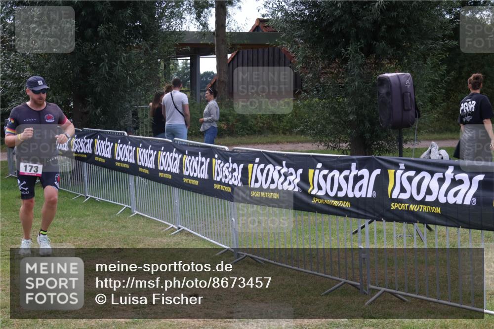 31.08.2025 - Elbe Triathlon Hamburg Luisa Fischer http://msf.ph/oto/8673457 31.08.2025 11:04:05 Laufen 173 meine-sportfotos.de