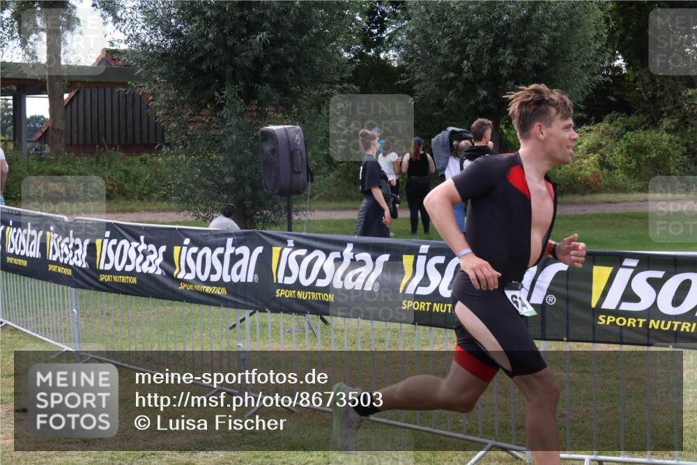 31.08.2025 - Elbe Triathlon Hamburg Luisa Fischer http://msf.ph/oto/8673503 31.08.2025 11:04:51 Laufen  meine-sportfotos.de