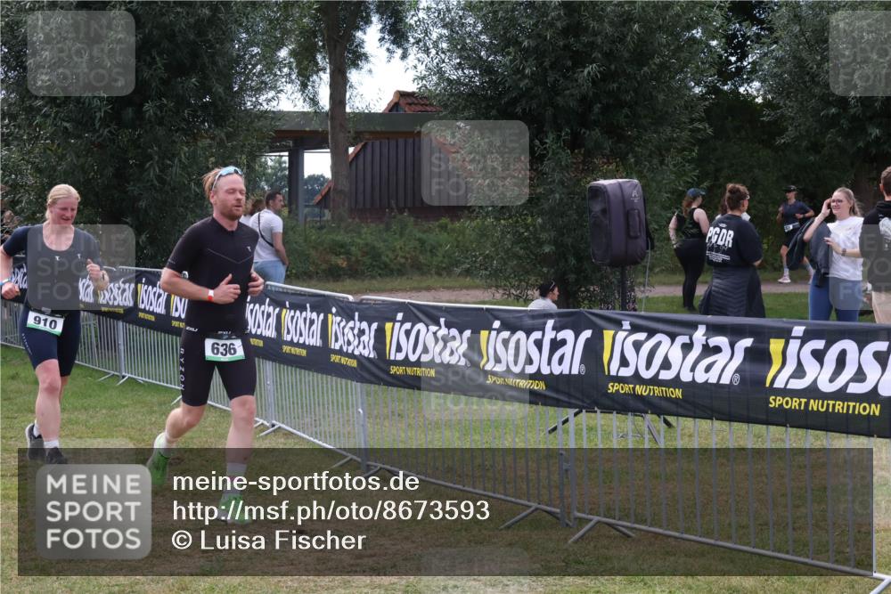 31.08.2025 - Elbe Triathlon Hamburg Luisa Fischer http://msf.ph/oto/8673593 31.08.2025 11:05:48 Laufen 910, 636 meine-sportfotos.de