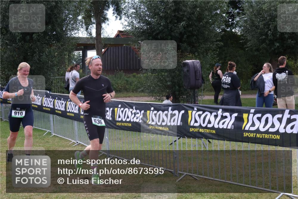31.08.2025 - Elbe Triathlon Hamburg Luisa Fischer http://msf.ph/oto/8673595 31.08.2025 11:05:48 Laufen 910, 636 meine-sportfotos.de