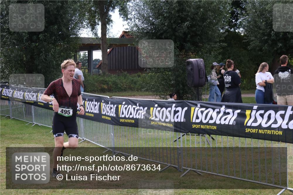 31.08.2025 - Elbe Triathlon Hamburg Luisa Fischer http://msf.ph/oto/8673634 31.08.2025 11:06:03 Laufen 495 meine-sportfotos.de