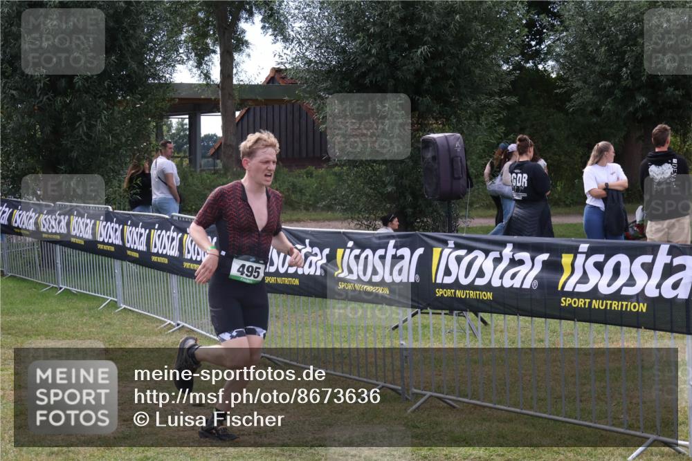 31.08.2025 - Elbe Triathlon Hamburg Luisa Fischer http://msf.ph/oto/8673636 31.08.2025 11:06:04 Laufen 495 meine-sportfotos.de