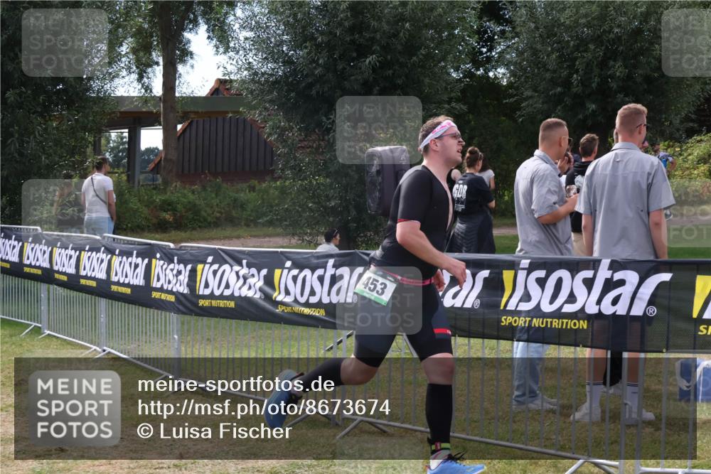 31.08.2025 - Elbe Triathlon Hamburg Luisa Fischer http://msf.ph/oto/8673674 31.08.2025 11:06:19 Laufen 453 meine-sportfotos.de