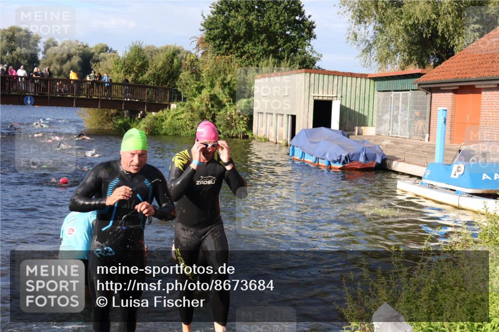 31.08.2025 - Elbe Triathlon Hamburg Luisa Fischer http://msf.ph/oto/8673684 31.08.2025 08:45:34 Schwimmen 264, 267, 269, 319, 320, 348, 368 meine-sportfotos.de
