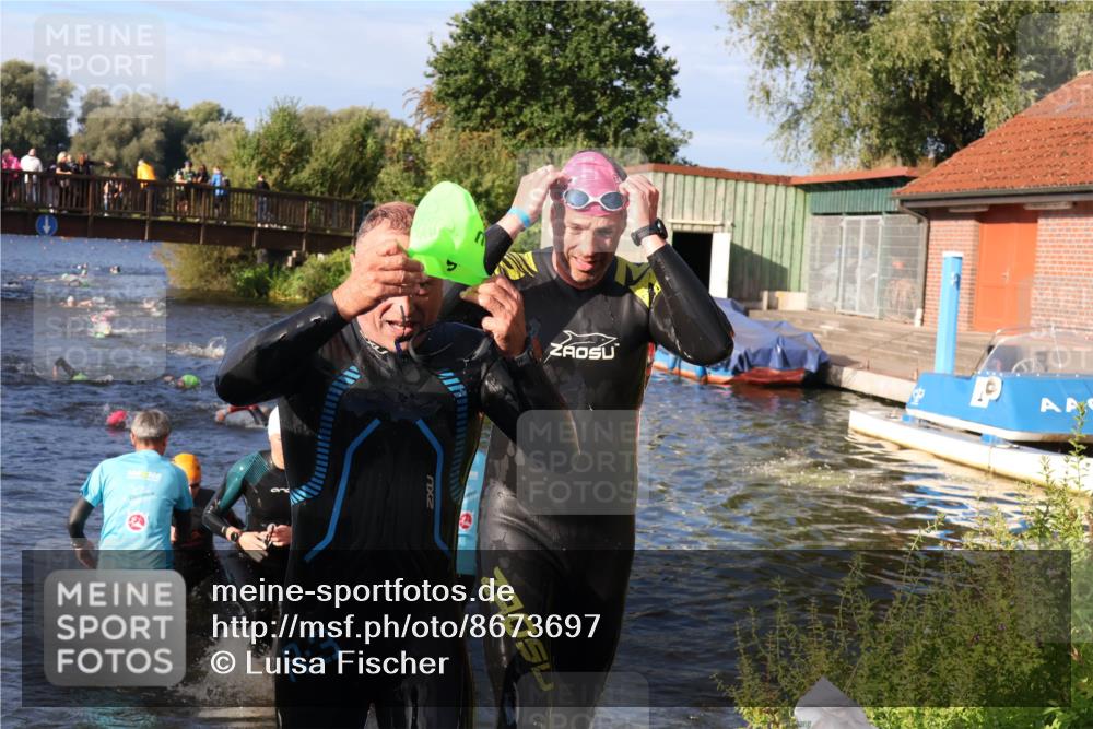 31.08.2025 - Elbe Triathlon Hamburg Luisa Fischer http://msf.ph/oto/8673697 31.08.2025 08:45:36 Schwimmen 264, 267, 269, 319, 348, 368 meine-sportfotos.de