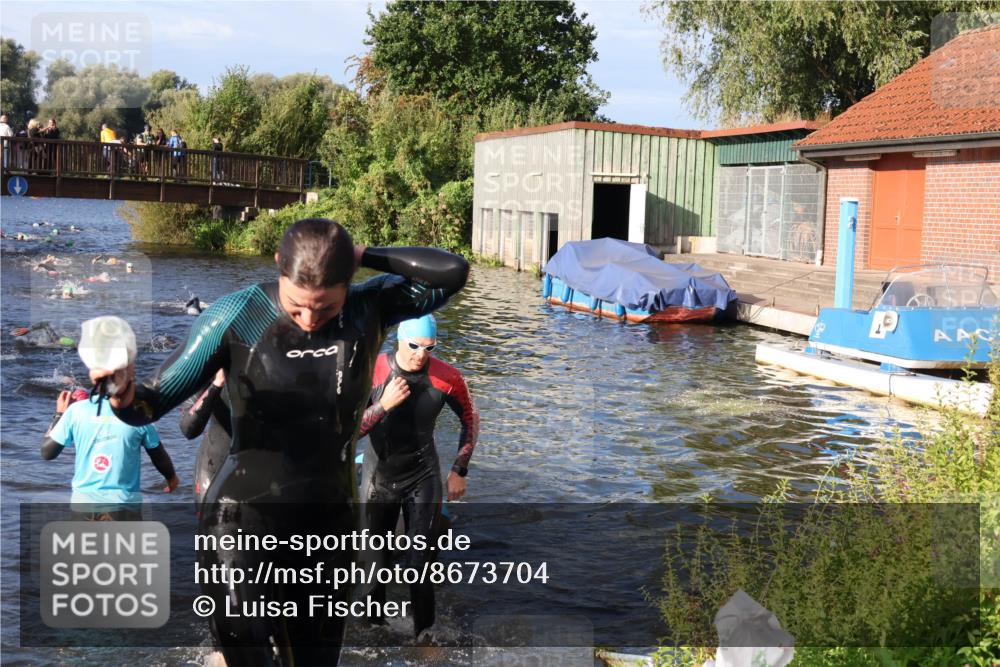31.08.2025 - Elbe Triathlon Hamburg Luisa Fischer http://msf.ph/oto/8673704 31.08.2025 08:45:39 Schwimmen 264, 267, 269, 319, 348, 368 meine-sportfotos.de