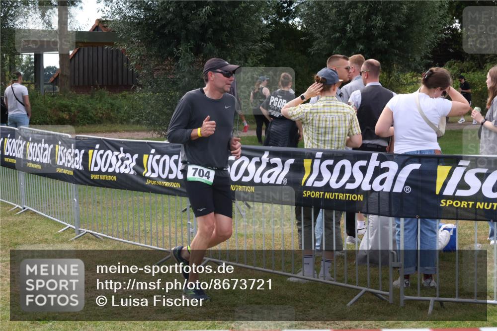 31.08.2025 - Elbe Triathlon Hamburg Luisa Fischer http://msf.ph/oto/8673721 31.08.2025 11:06:59 Laufen 704 meine-sportfotos.de