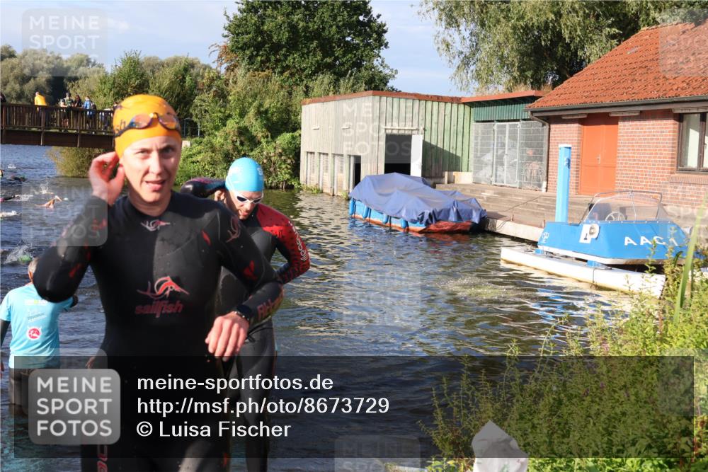 31.08.2025 - Elbe Triathlon Hamburg Luisa Fischer http://msf.ph/oto/8673729 31.08.2025 08:45:41 Schwimmen 264, 267, 269, 319 meine-sportfotos.de