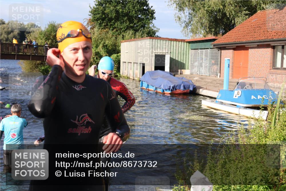 31.08.2025 - Elbe Triathlon Hamburg Luisa Fischer http://msf.ph/oto/8673732 31.08.2025 08:45:42 Schwimmen 264, 267, 269, 292, 319 meine-sportfotos.de