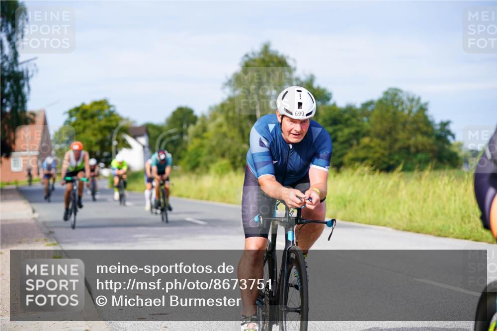 31.08.2025 - Elbe Triathlon Hamburg Michael Burmester http://msf.ph/oto/8673751 31.08.2025 10:12:49 Radfahren 664, 669, 700, 712, 722, 737, 745, 775 meine-sportfotos.de