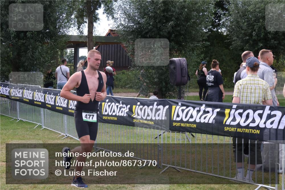 31.08.2025 - Elbe Triathlon Hamburg Luisa Fischer http://msf.ph/oto/8673770 31.08.2025 11:07:17 Laufen 477 meine-sportfotos.de