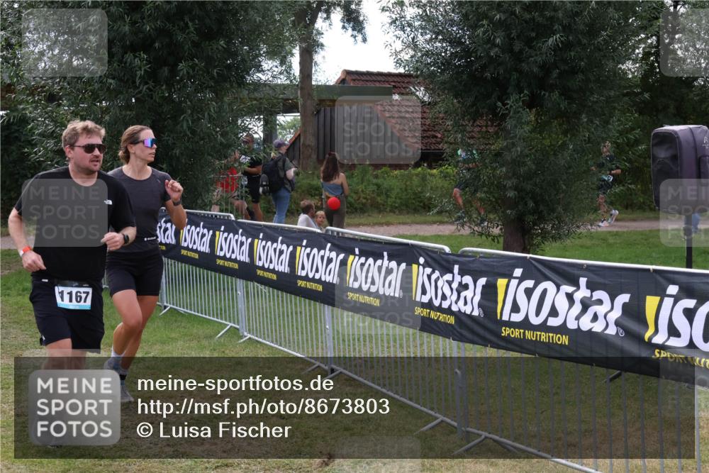 31.08.2025 - Elbe Triathlon Hamburg Luisa Fischer http://msf.ph/oto/8673803 31.08.2025 11:29:22 Laufen 1901, 1167 meine-sportfotos.de
