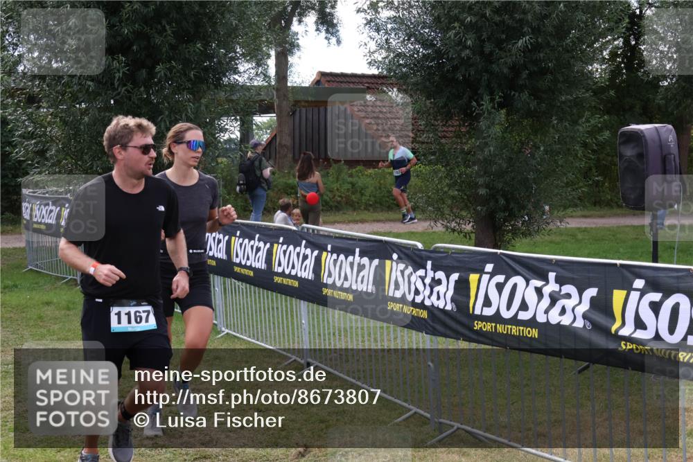 31.08.2025 - Elbe Triathlon Hamburg Luisa Fischer http://msf.ph/oto/8673807 31.08.2025 11:29:22 Laufen 1167 meine-sportfotos.de