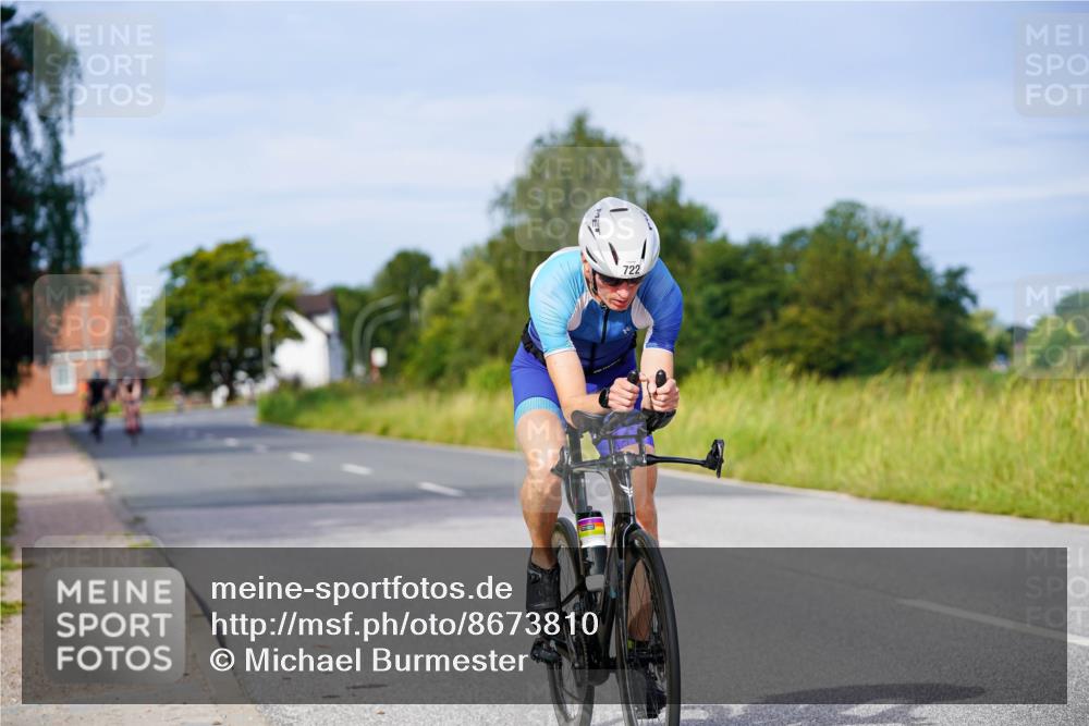 31.08.2025 - Elbe Triathlon Hamburg Michael Burmester http://msf.ph/oto/8673810 31.08.2025 10:12:54 Radfahren 486, 664, 712, 722, 737, 745, 775, 779 meine-sportfotos.de