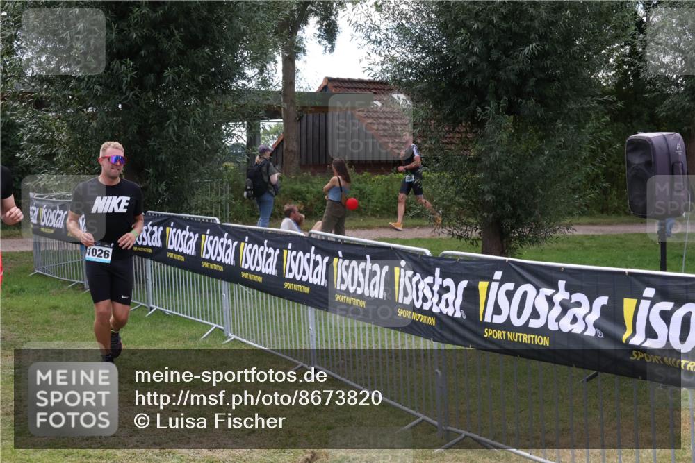 31.08.2025 - Elbe Triathlon Hamburg Luisa Fischer http://msf.ph/oto/8673820 31.08.2025 11:29:28 Laufen 1026 meine-sportfotos.de