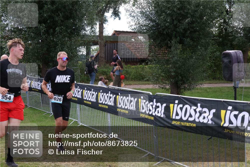 31.08.2025 - Elbe Triathlon Hamburg Luisa Fischer http://msf.ph/oto/8673825 31.08.2025 11:29:29 Laufen 954, 127, 1026 meine-sportfotos.de
