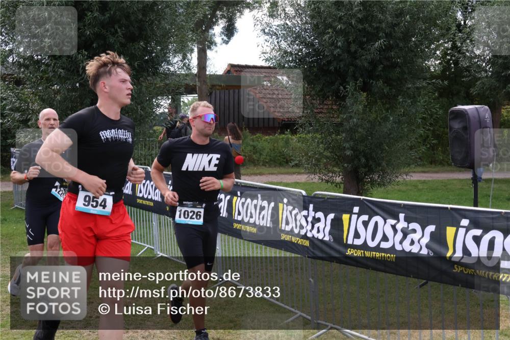 31.08.2025 - Elbe Triathlon Hamburg Luisa Fischer http://msf.ph/oto/8673833 31.08.2025 11:29:29 Laufen 1026, 954 meine-sportfotos.de