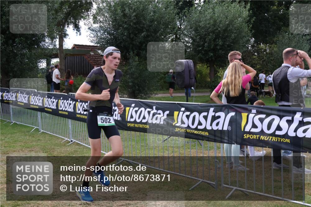 31.08.2025 - Elbe Triathlon Hamburg Luisa Fischer http://msf.ph/oto/8673871 31.08.2025 11:29:51 Laufen 502 meine-sportfotos.de