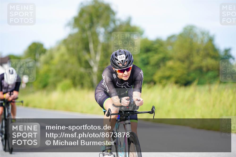 31.08.2025 - Elbe Triathlon Hamburg Michael Burmester http://msf.ph/oto/8673878 31.08.2025 10:13:11 Radfahren 500, 719, 770, 866, 884, 913 meine-sportfotos.de
