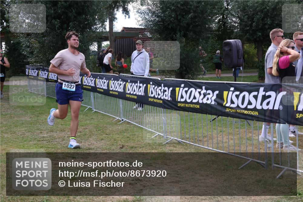 31.08.2025 - Elbe Triathlon Hamburg Luisa Fischer http://msf.ph/oto/8673920 31.08.2025 11:30:14 Laufen 46, 1027 meine-sportfotos.de