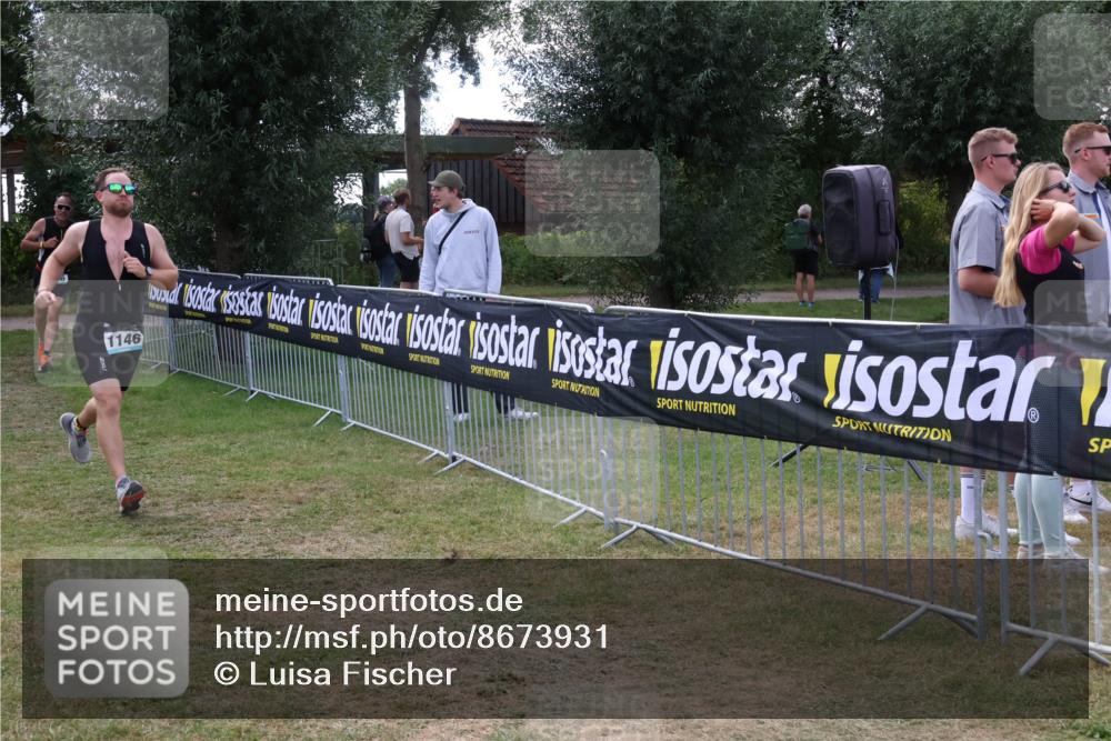 31.08.2025 - Elbe Triathlon Hamburg Luisa Fischer http://msf.ph/oto/8673931 31.08.2025 11:30:16 Laufen 1146 meine-sportfotos.de