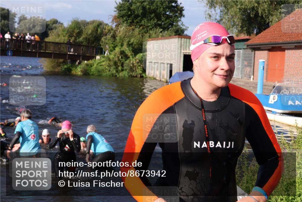 31.08.2025 - Elbe Triathlon Hamburg Luisa Fischer http://msf.ph/oto/8673942 31.08.2025 08:46:20 Schwimmen 280, 281, 287, 291, 315, 346 meine-sportfotos.de
